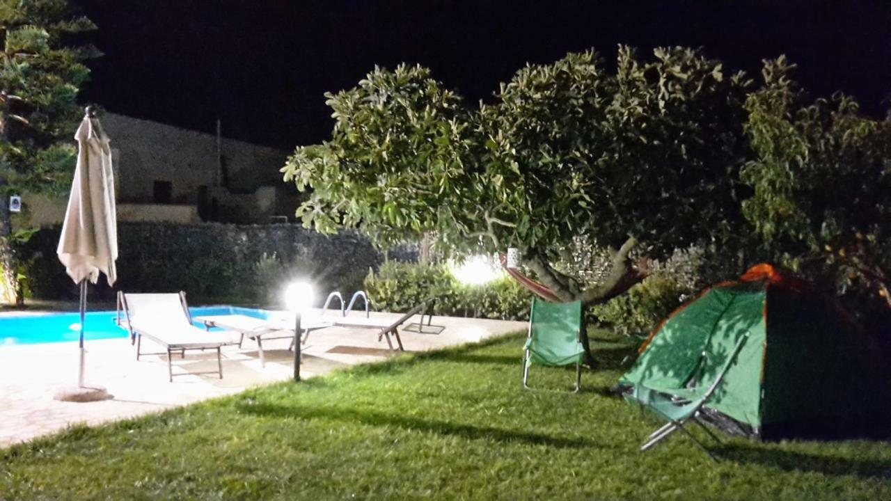 Casa Vacanza Augusto Uggiano La Chiesa Ngoại thất bức ảnh